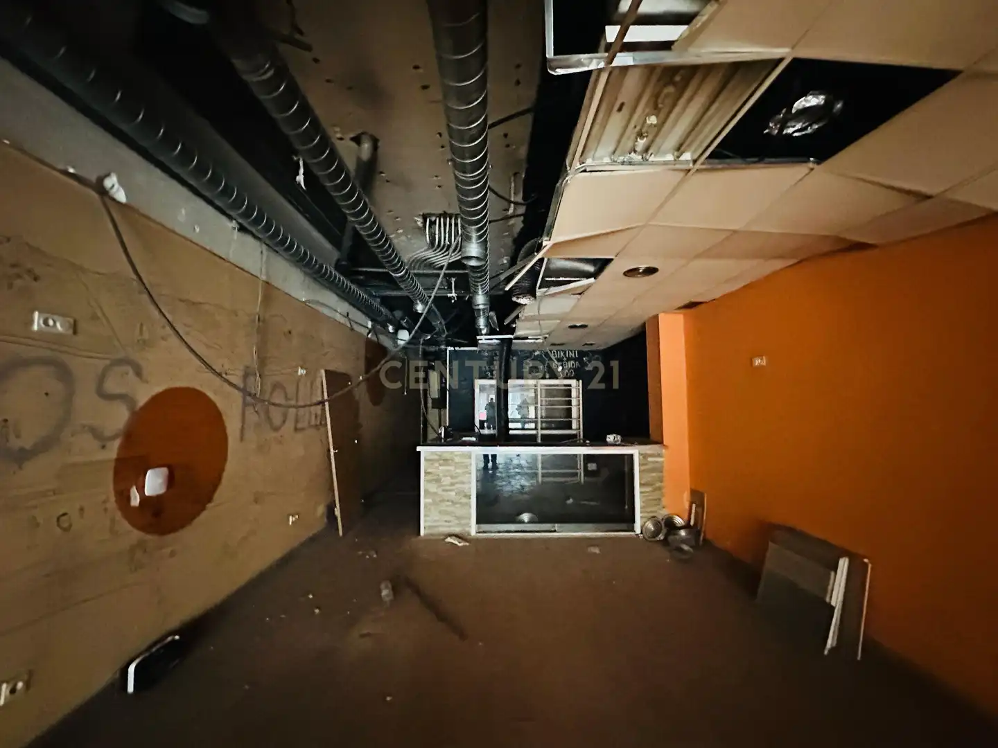 Locale commerciale in vendita a Carrer de Latorre, Sabadell, Barcelona, Spain, imagen 4