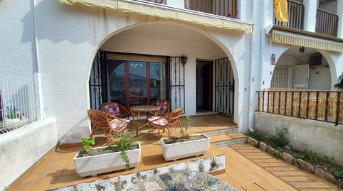 Foto 2 de Casa adosada en venta en Carrer de L'esturió, Coma-ruga platja, El Vendrell