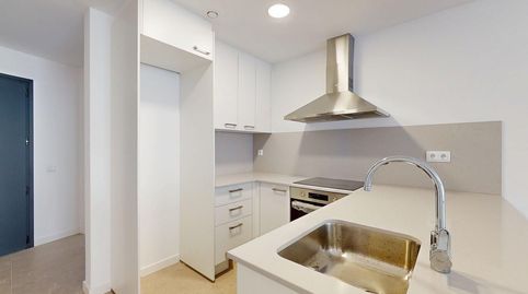 Foto 4 de Casa adosada en venta en D´angel Guimerà, Santa Perpètua de Mogoda, Barcelona