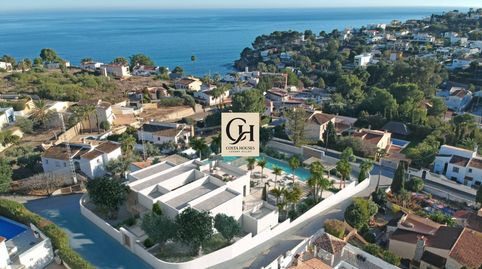 VILLA IBICENCA  VISTAS AL MAR Y A 400 METROS DE LA PLAYA DE LA FUSTERA, BENISSA