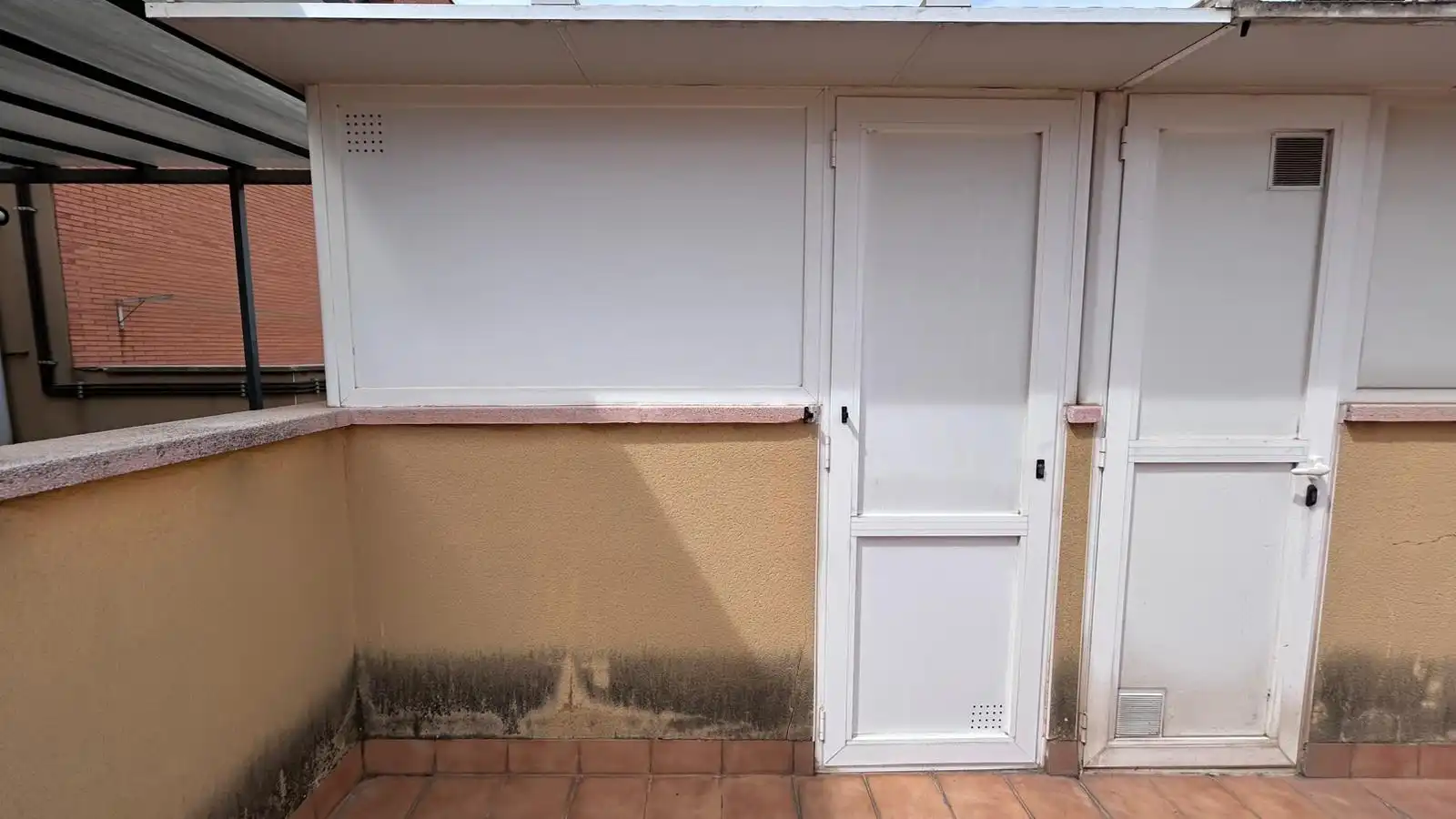 Balcony of Ground floor for sale in Cornellà de Llobregat  with Storage room