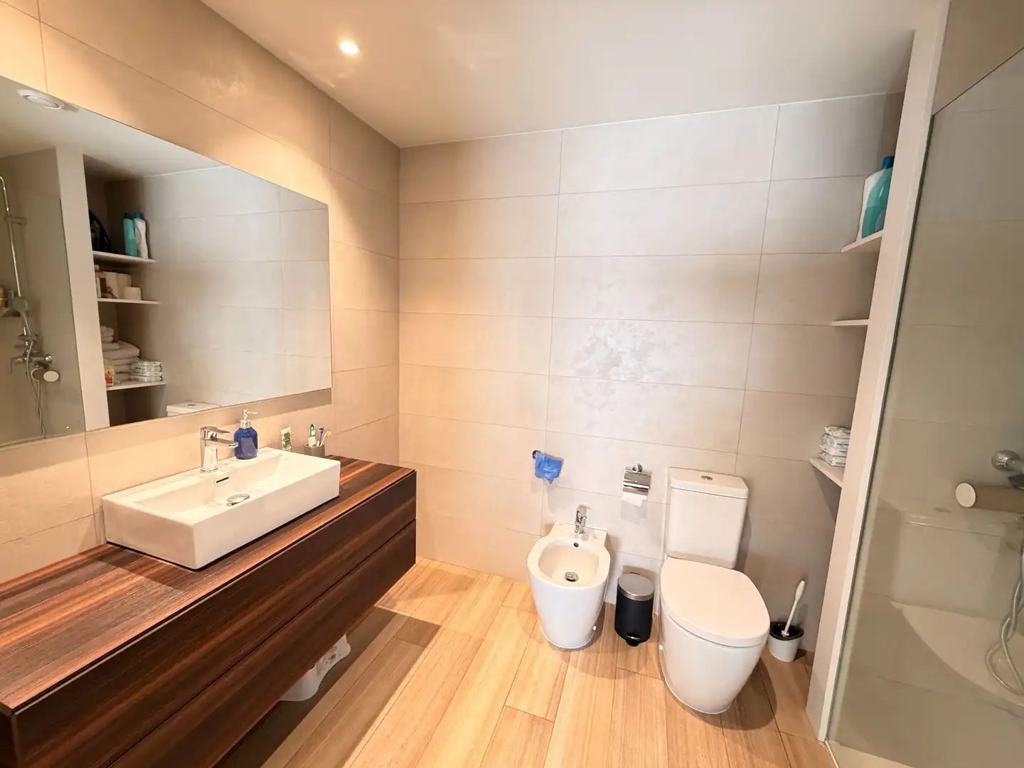Badezimmer von Wohnung zum Verkauf in Tortosa mit Klimaanlage, Heizung und Privatgarten