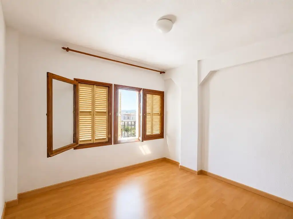 Bedroom of Flat for sale in Inca  with Parquet flooring, Terrace and Balcony
