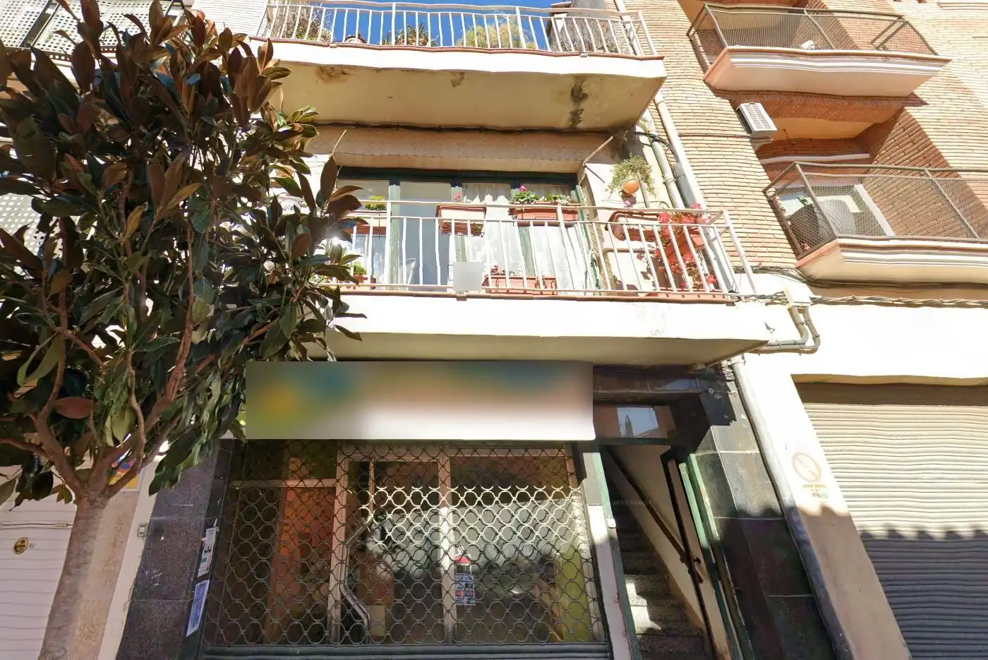 Vista exterior de Edificio en venta en Llinars del Vallès, Barcelona