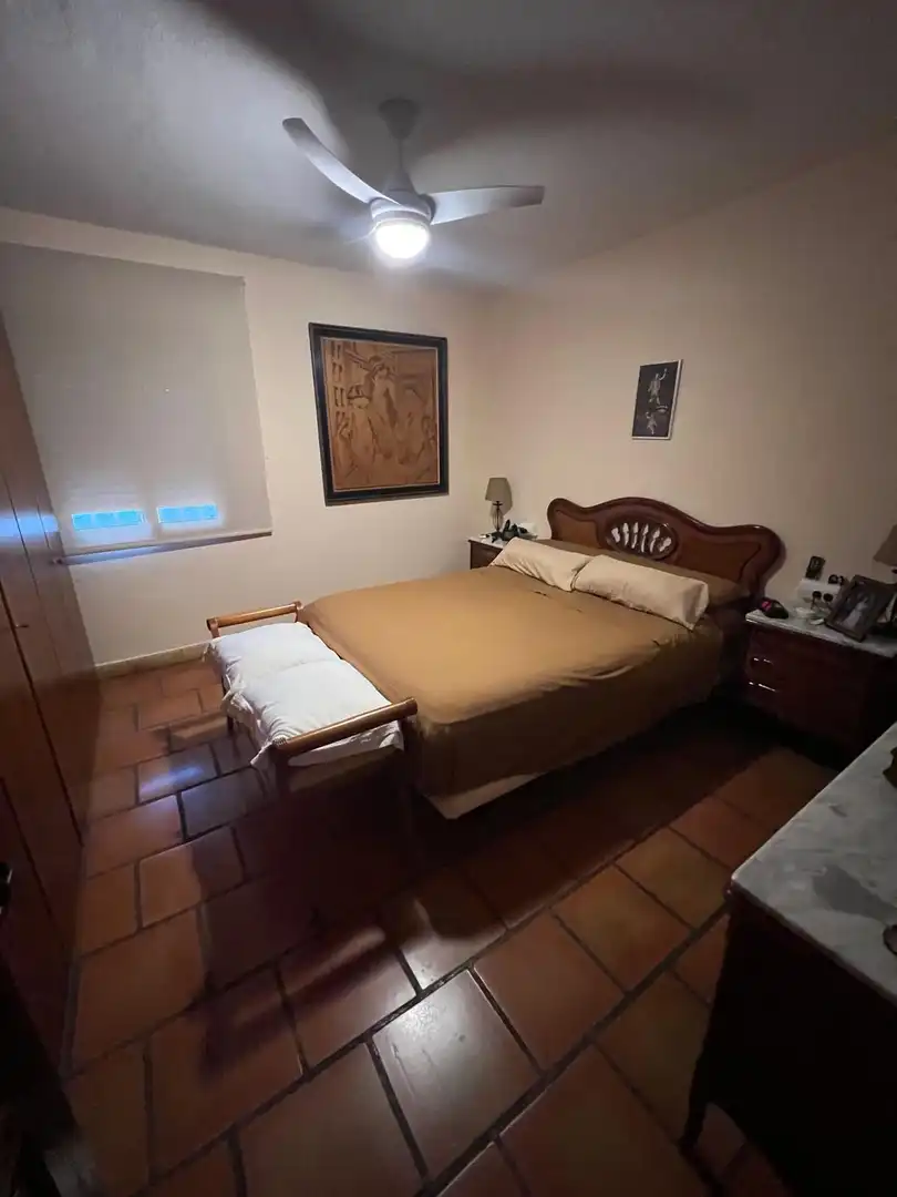 Dormitori de Casa o xalet en venda en Benidorm amb Aire condicionat, Terrassa i Traster