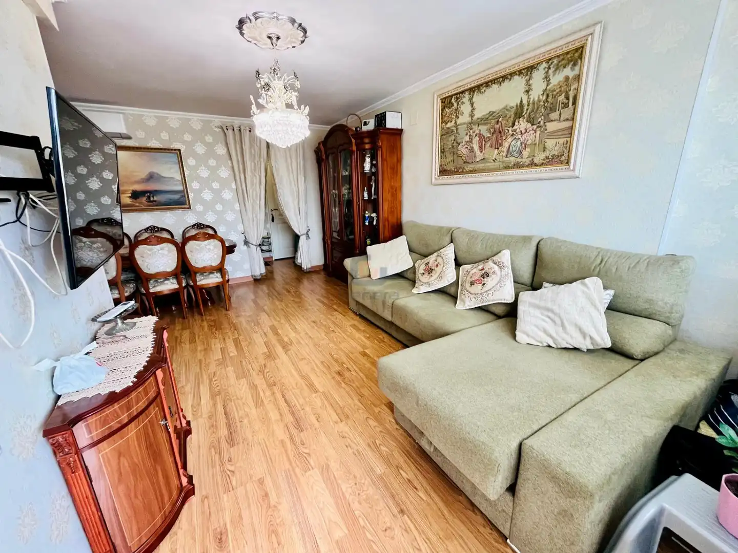 Sala de estar de Piso en venta en Alicante / Alacant con Aire acondicionado, Terraza y Amueblado