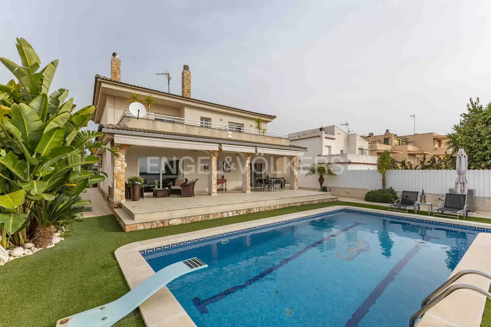 Piscina de Casa o chalet en venta en Creixell con Aire acondicionado, Calefacción y Jardín privado
