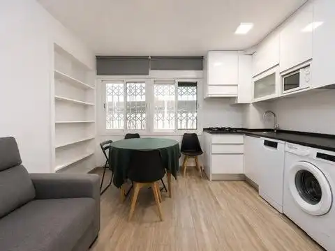 Cocina de Apartamento en venta en Roquetas de Mar con Jardín privado y Piscina comunitaria