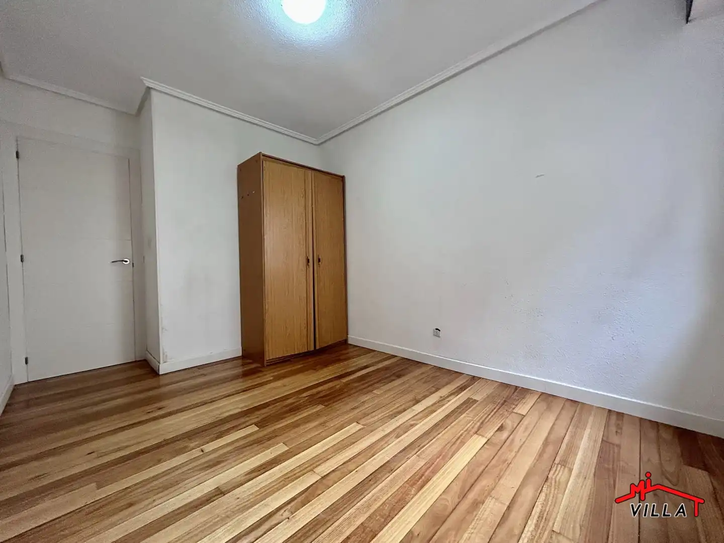 Piso en venta en Laredo con Terraza