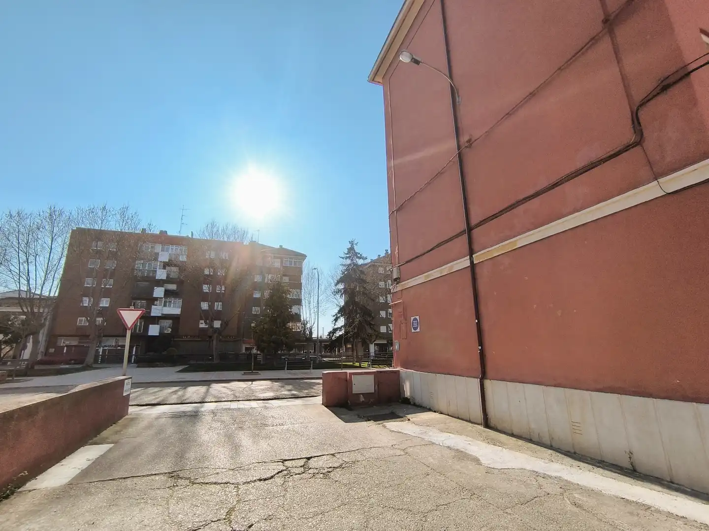 Exterior view of Flat for sale in Venta de Baños  with Heating, Terrace and Furnished