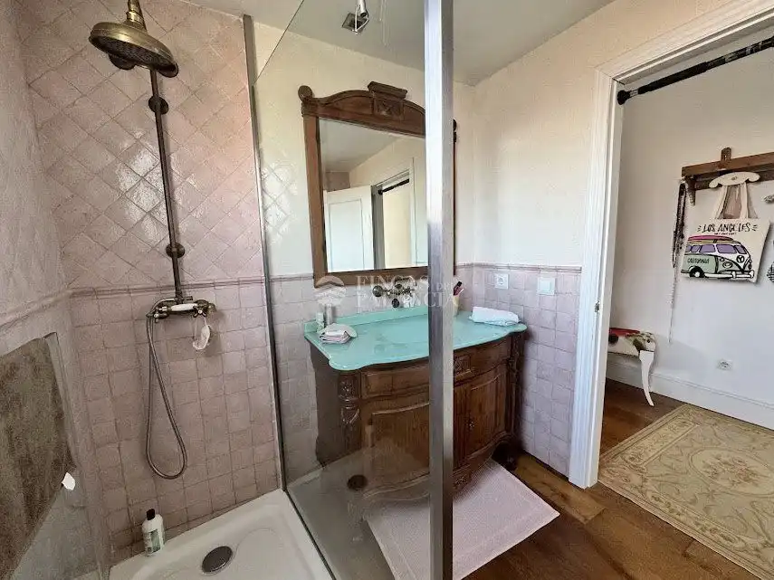 Bathroom of Attic for sale in Navajas  with Air Conditioner, Heating and Terrace