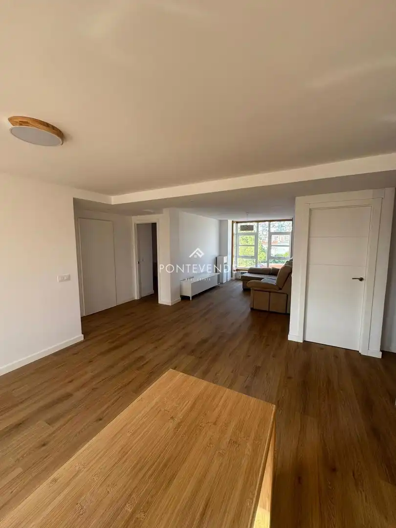 Piso en venta en Pateira, 7, Casablanca - Calvario