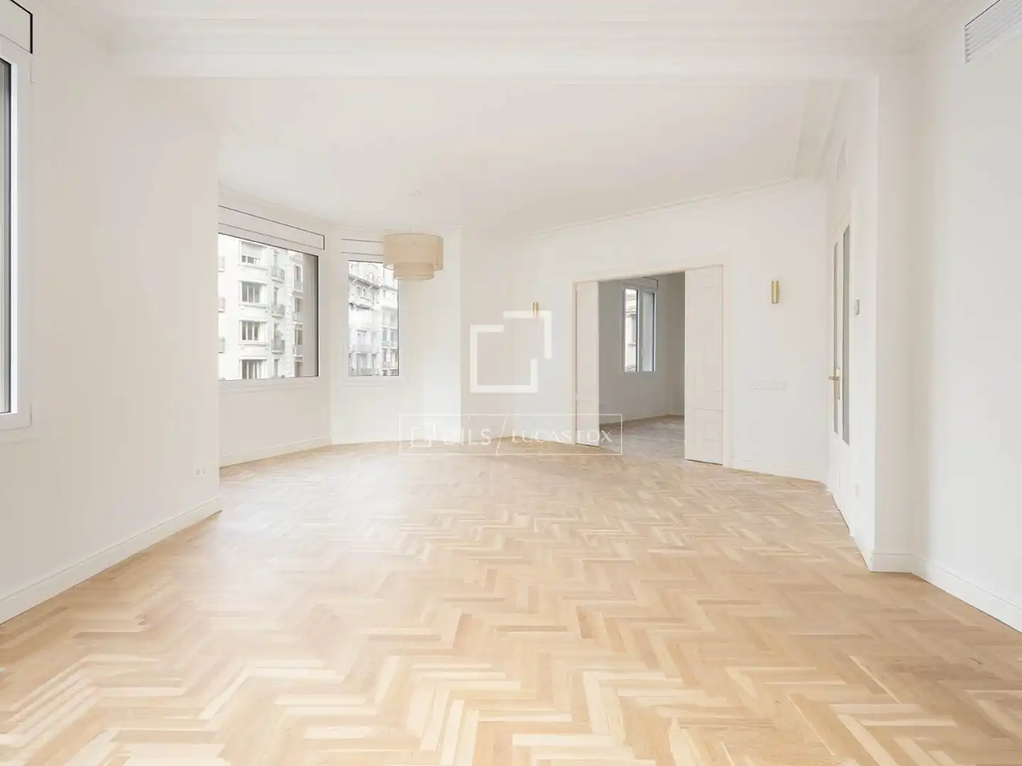 Living room of Flat for sale in Barcelona  with Air Conditioner, Heating and Parquet flooring