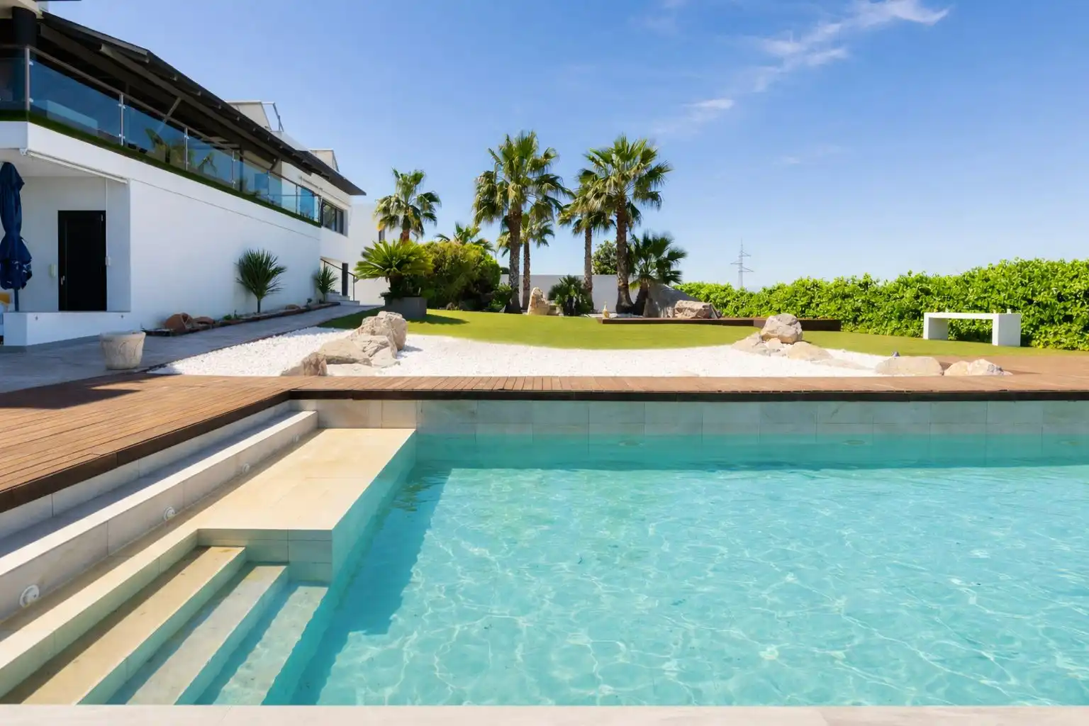 Piscina de Casa o xalet en venda en La Zubia amb Aire condicionat, Calefacció i Jardí privat