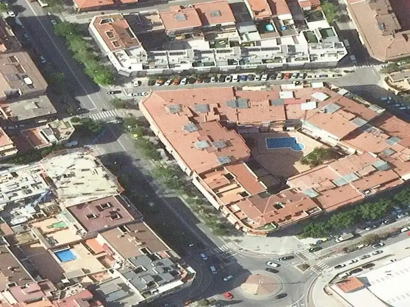 Vista exterior de Pis en venda en Barberà del Vallès