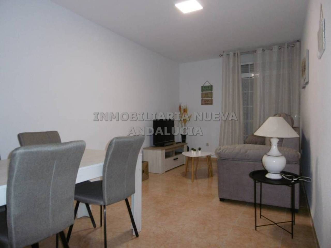 Living room of Flat to rent in  Almería Capital  with Air Conditioner, Terrace and Storage room
