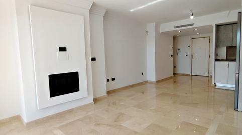 Photo 3 of Flat to rent in Río Real, Málaga