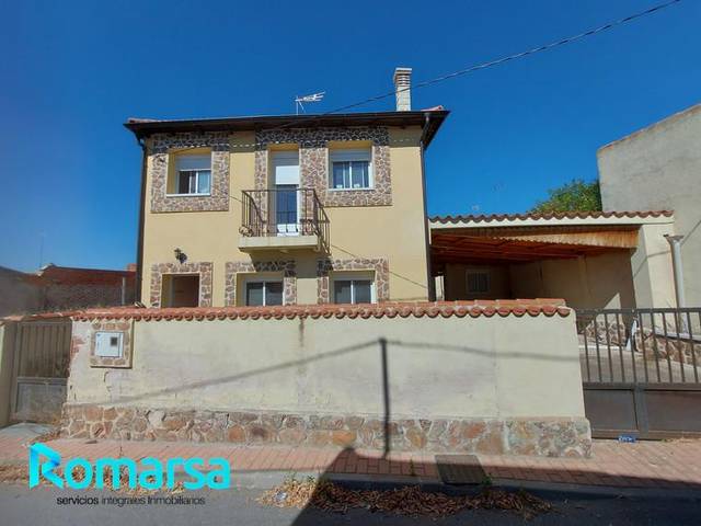 Casa-chalet en Venta en Travesia Nuestra Señora en El Parral