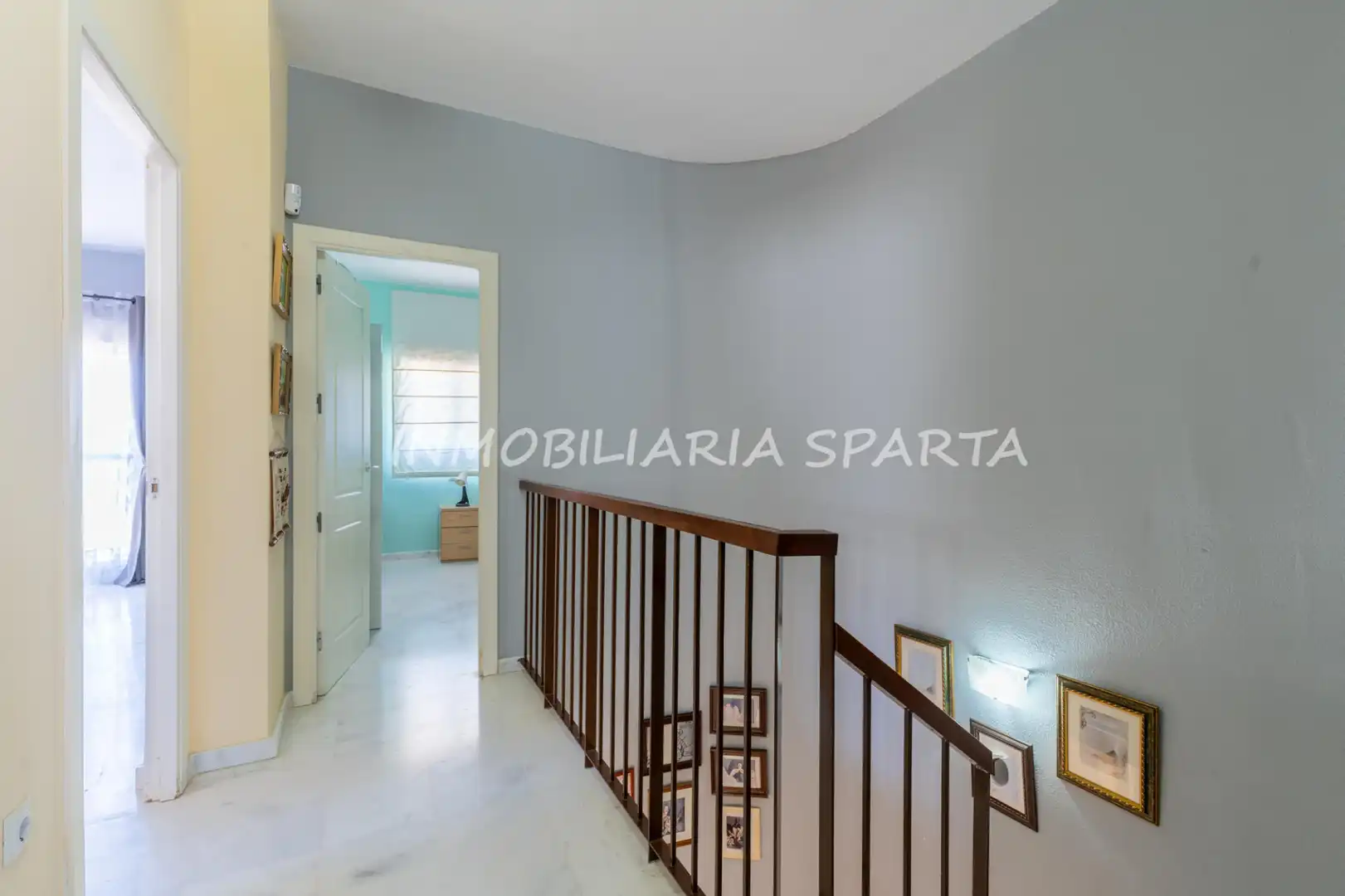 Detached homes for sale in Benacazón  with Air Conditioner, Heating and Oven