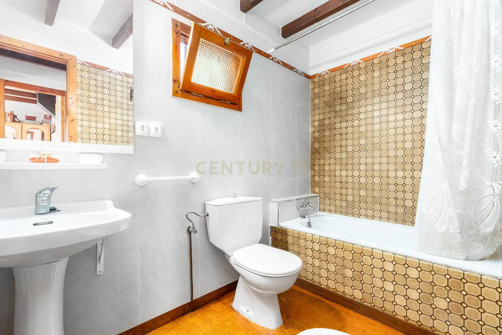 Bany de Casa o xalet en venda en Fogars de la Selva amb Jardí privat