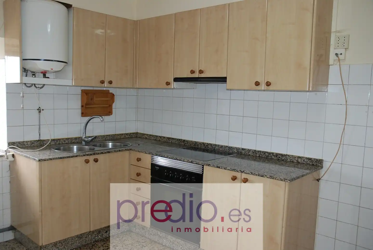 Kitchen of Detached homes for sale in Lugo  with Oven