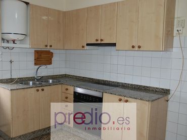 Adossat en venda a Rúa de Galegos
