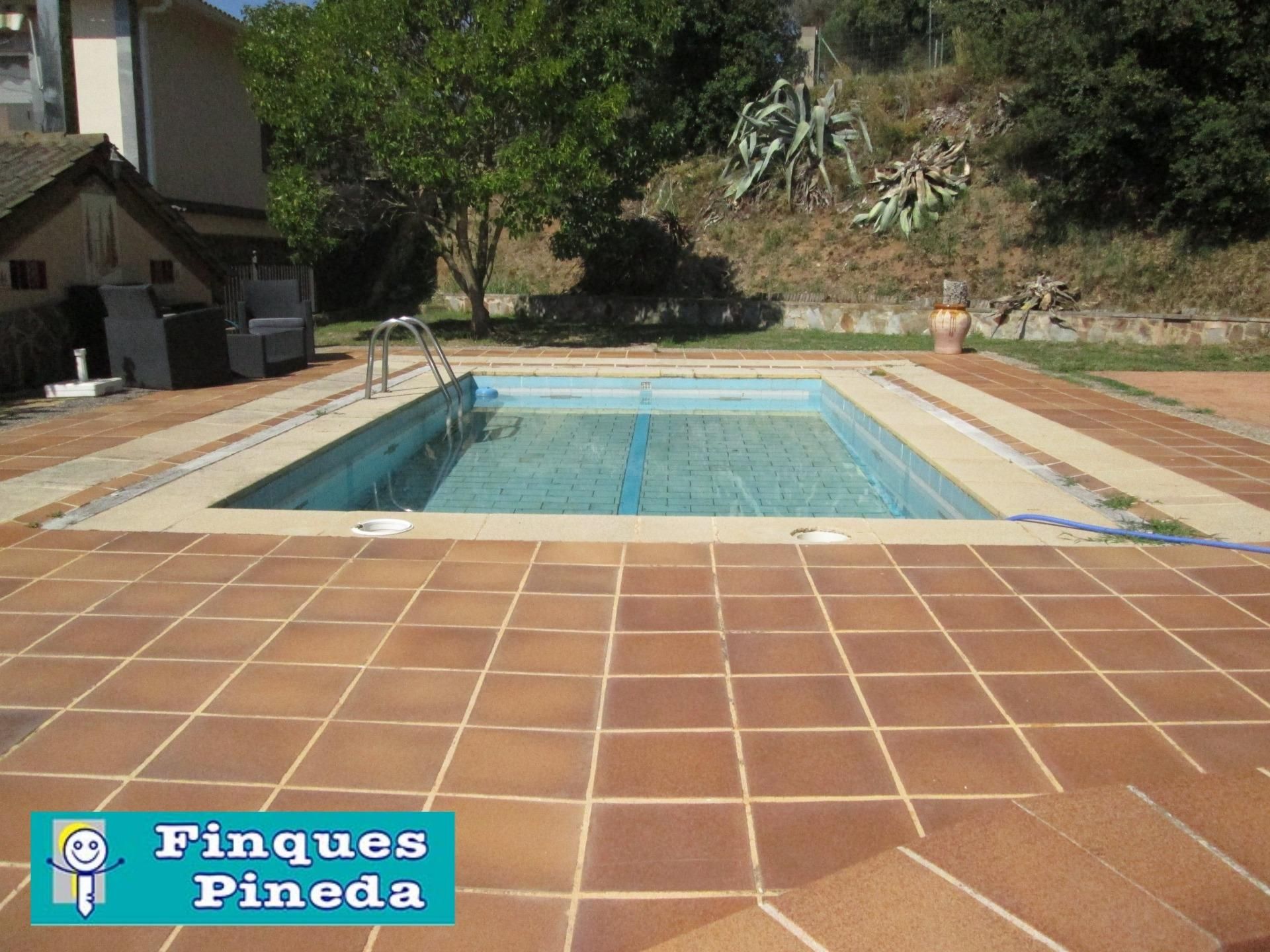 Country house for sale in  AFUERAS, Sant Feliu de Buixalleu