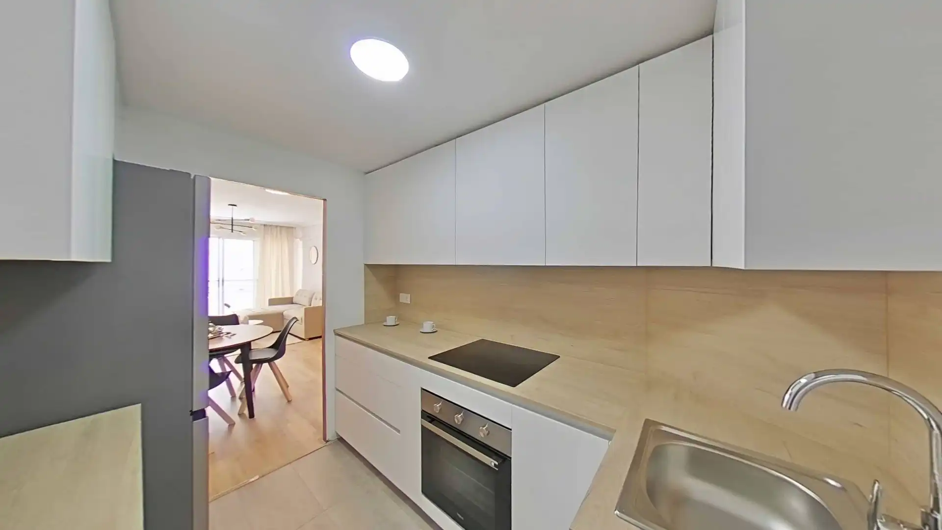 Cuina de Apartament en venda en Torrevieja amb Aire condicionat, Calefacció i Terrassa