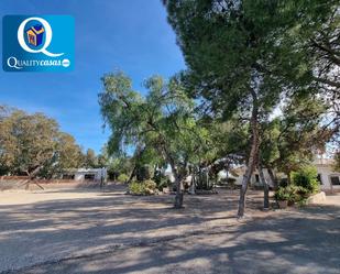 Vista exterior de Casa o xalet en venda en San Vicente del Raspeig / Sant Vicent del Raspeig amb Aire condicionat, Terrassa i Traster