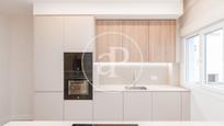 Kitchen of Flat for sale in  Madrid Capital  with Air Conditioner and Heating