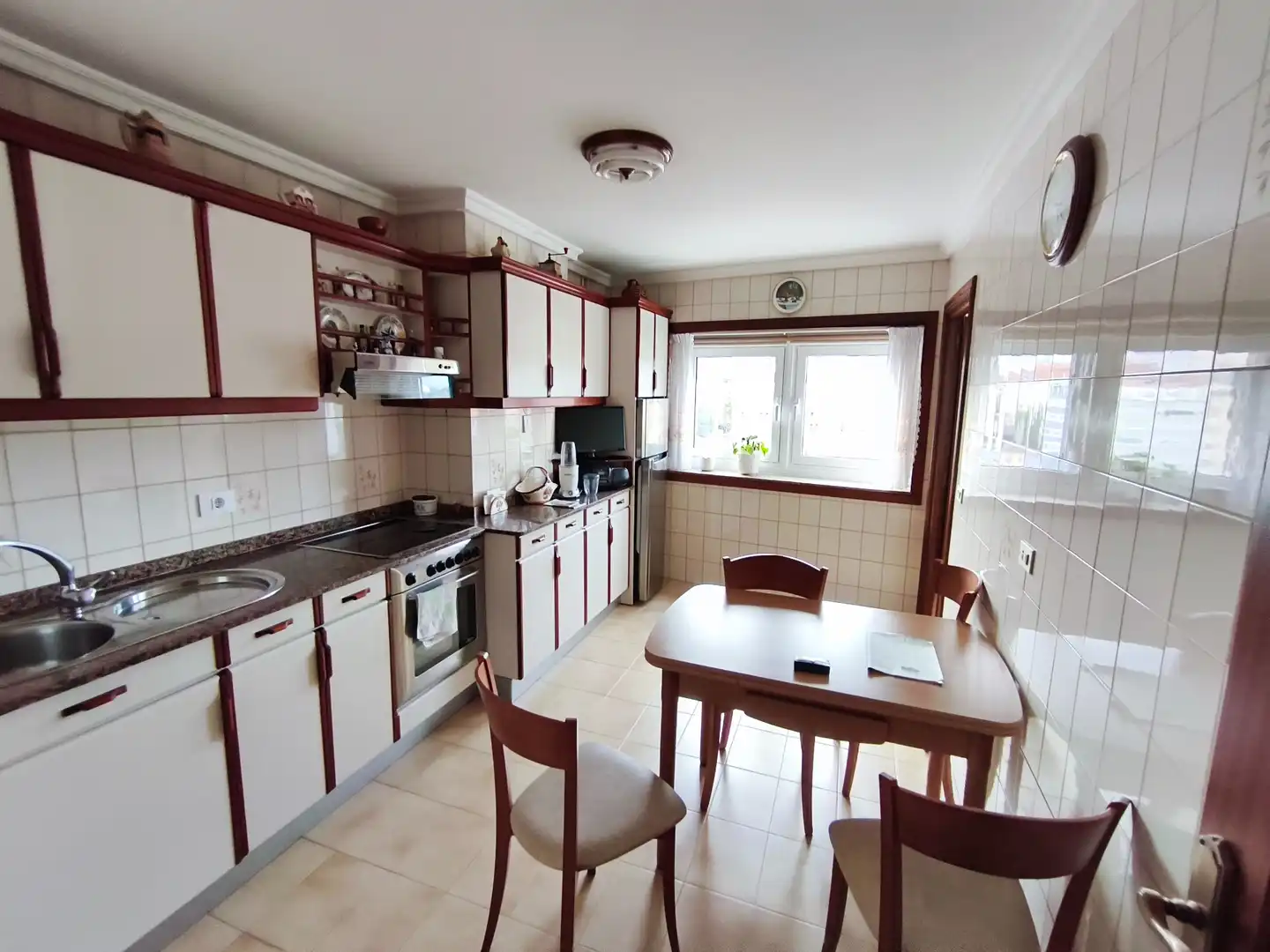 Cocina de Piso en venta en A Coruña Capital  con Calefacción, Parquet y Trastero