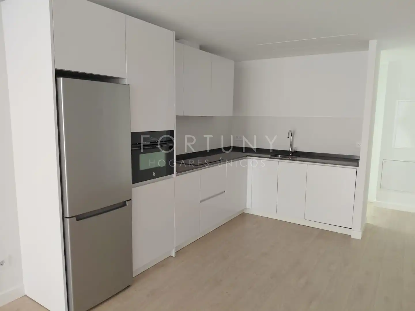 Kitchen of Apartments for sale in Málaga  with Air Conditioner, Heating and Balcony