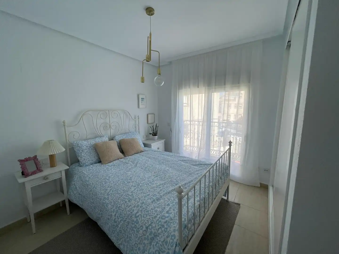 Dormitori de Casa o xalet en venda en Orihuela amb Aire condicionat, Calefacció i Jardí privat