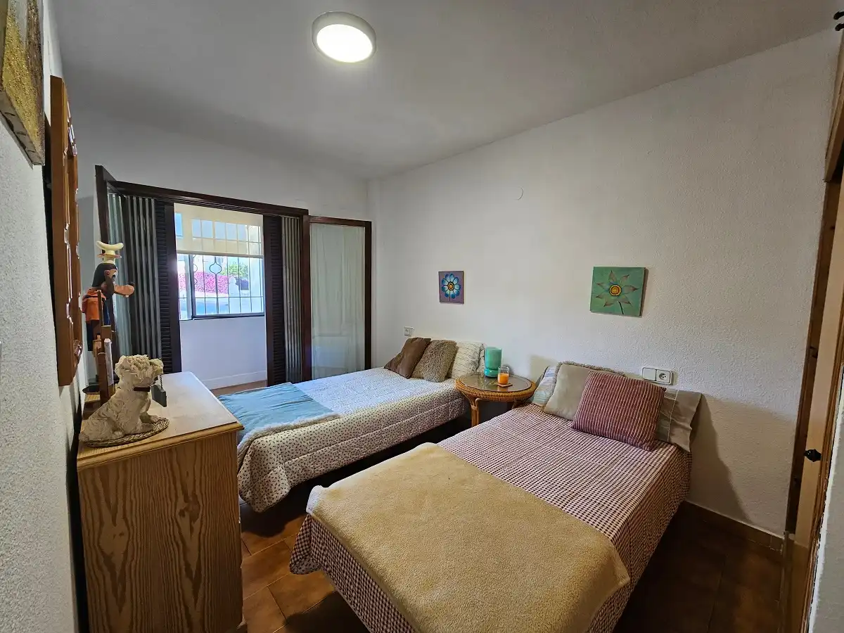 Habitación de Apartamento en venta en Santa Pola con Aire acondicionado, Terraza y Amueblado