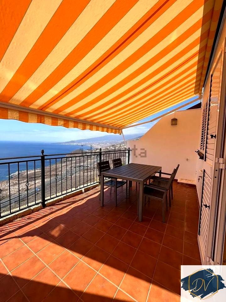 Terrace of Duplex for sale in El Rosario  with Air Conditioner and Terrace