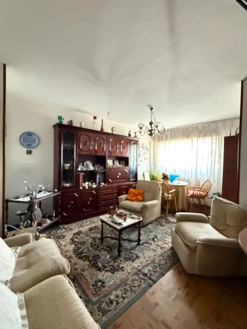 Sala de estar de Piso en venta en A Coruña Capital  con Calefacción