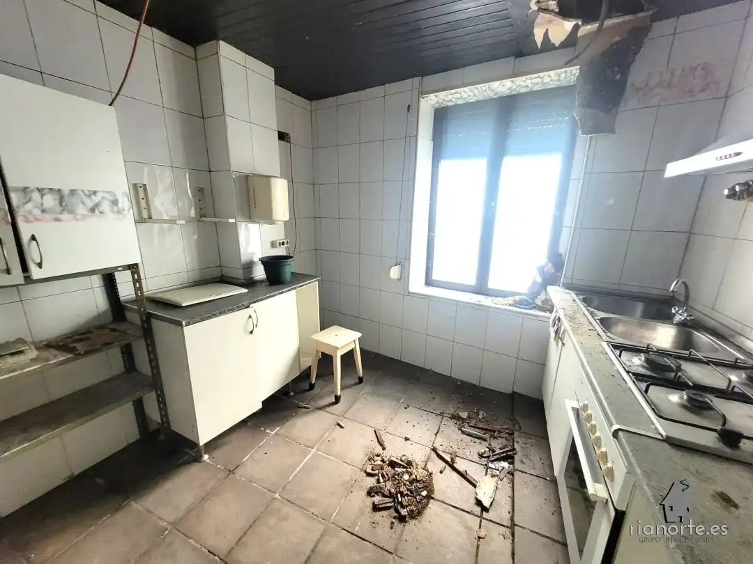 Gewerbefläche zur Miete in La Felguera, imagen 13