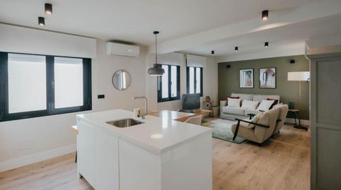 Photo 2 of Flat for sale in Calle Descalzos, Alfalfa - Santa Cruz, Sevilla Capital