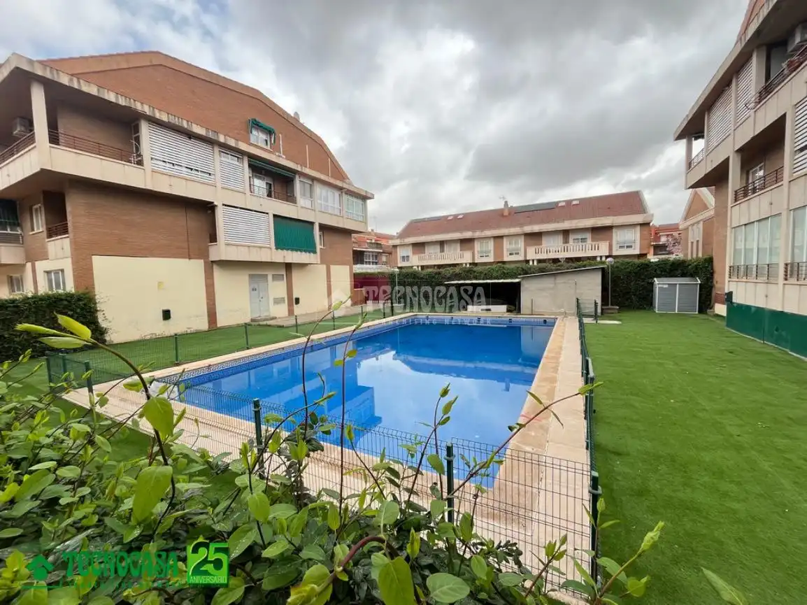 Piscina de Dúplex en venda en Ciudad Real