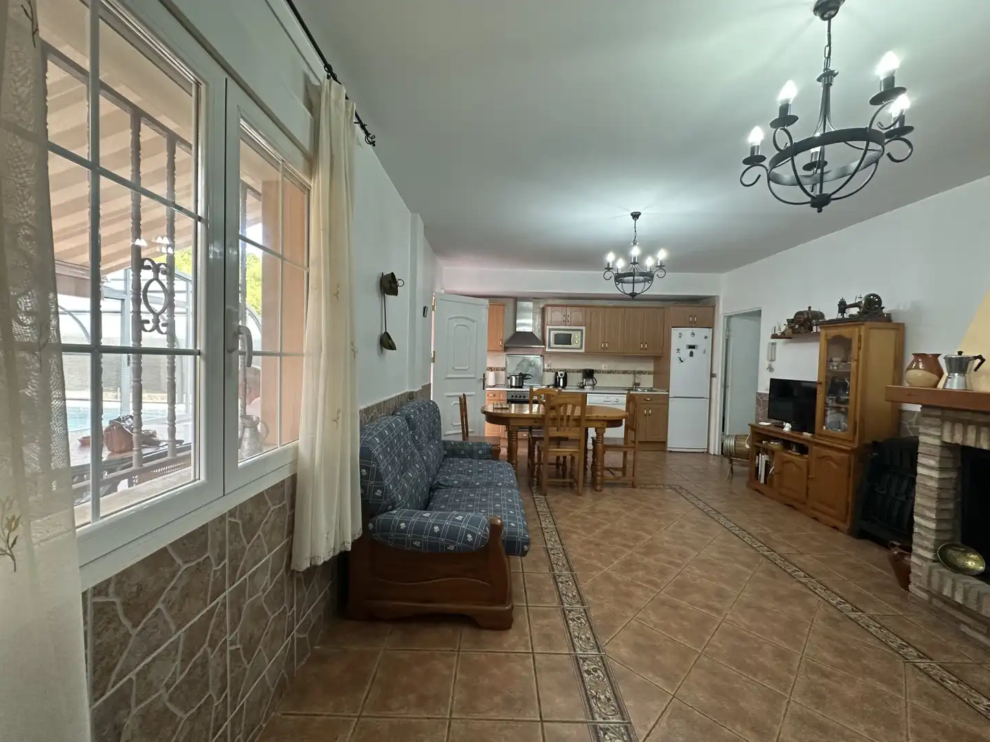 Sala de estar de Casa o chalet en venta en Almonacid de la Sierra con Aire acondicionado, Calefacción y Terraza