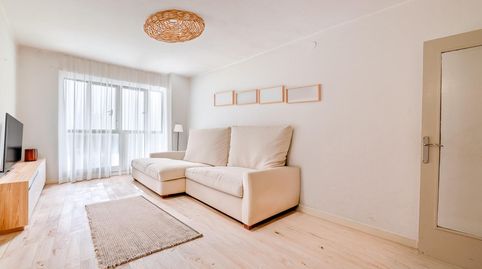 Foto 2 de Piso en venta en Sant Andreu de la Barca, Barcelona