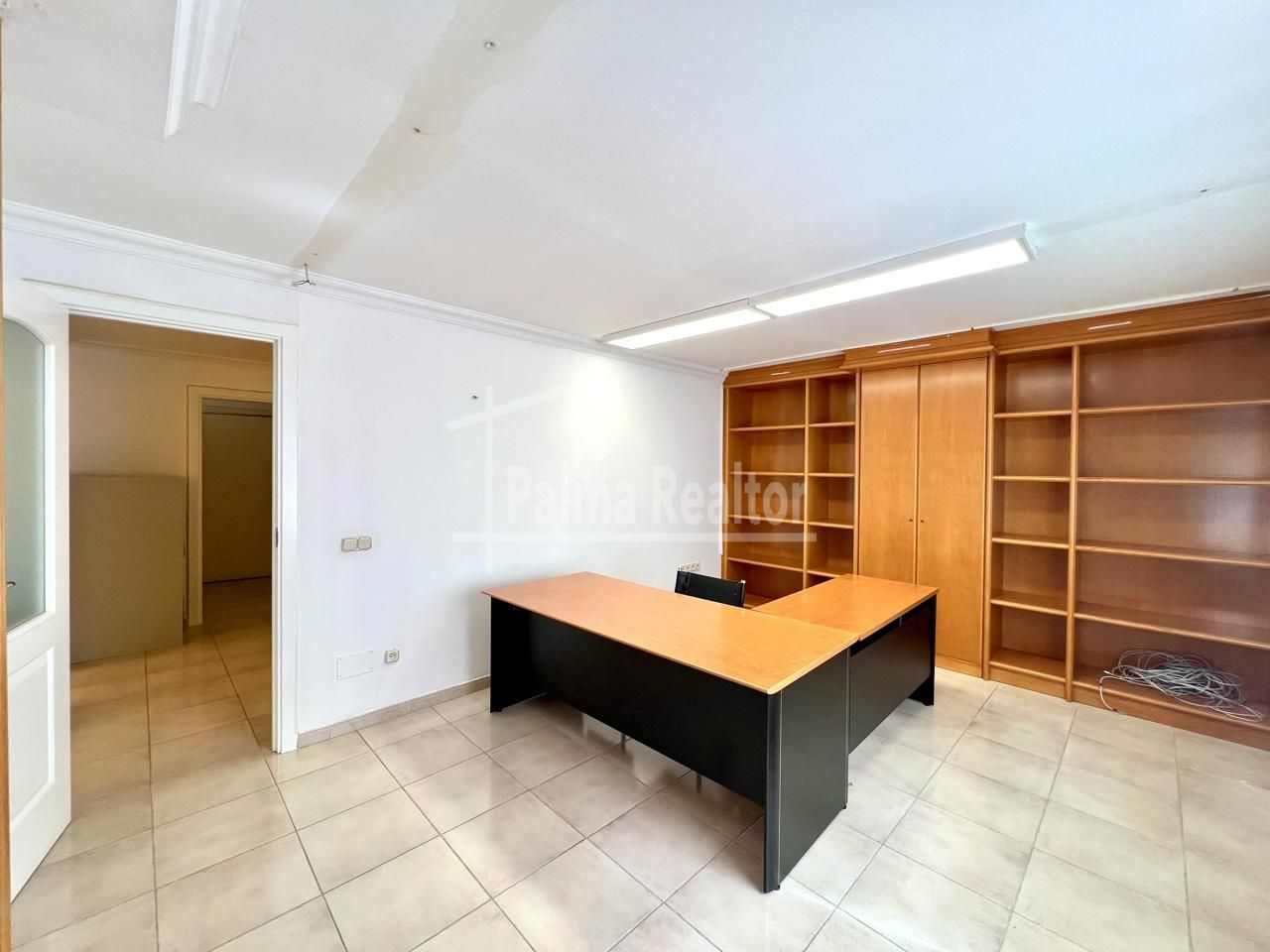Office for sale in Carrer dels Horts, La Missió