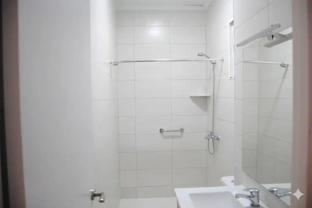 Baño de Piso en venta en Algemesí con Aire acondicionado