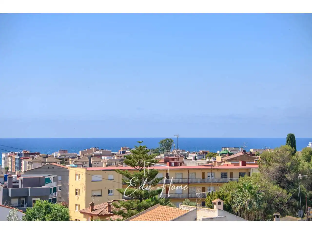 Exterior view of Houses for sale in Cunit  with Private garden, Terrace and Furnished