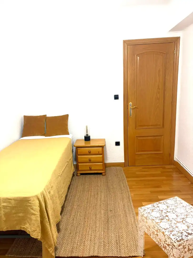 Habitación de Piso de alquiler en Murcia con Aire acondicionado, Calefacción y Parquet