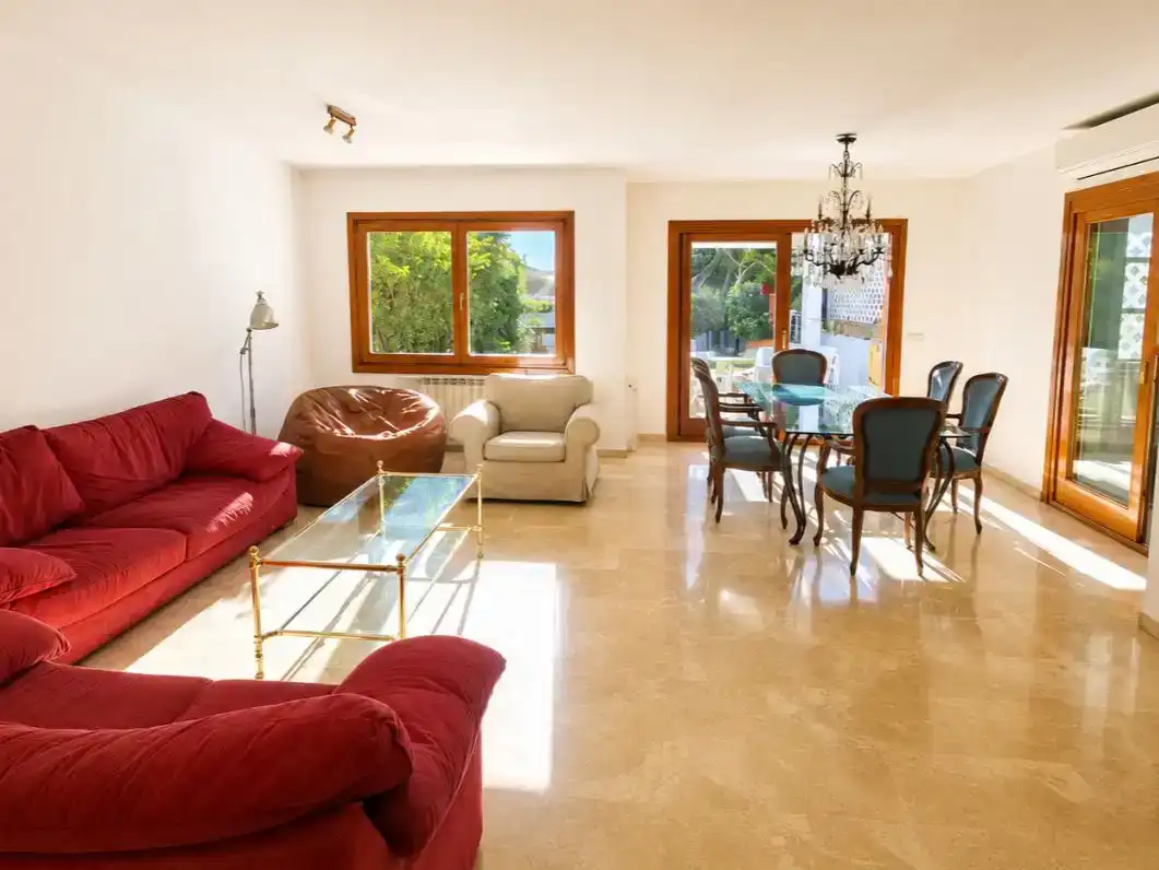 Sala de estar de Casa adosada en venta en  Palma de Mallorca con Aire acondicionado, Terraza y Piscina