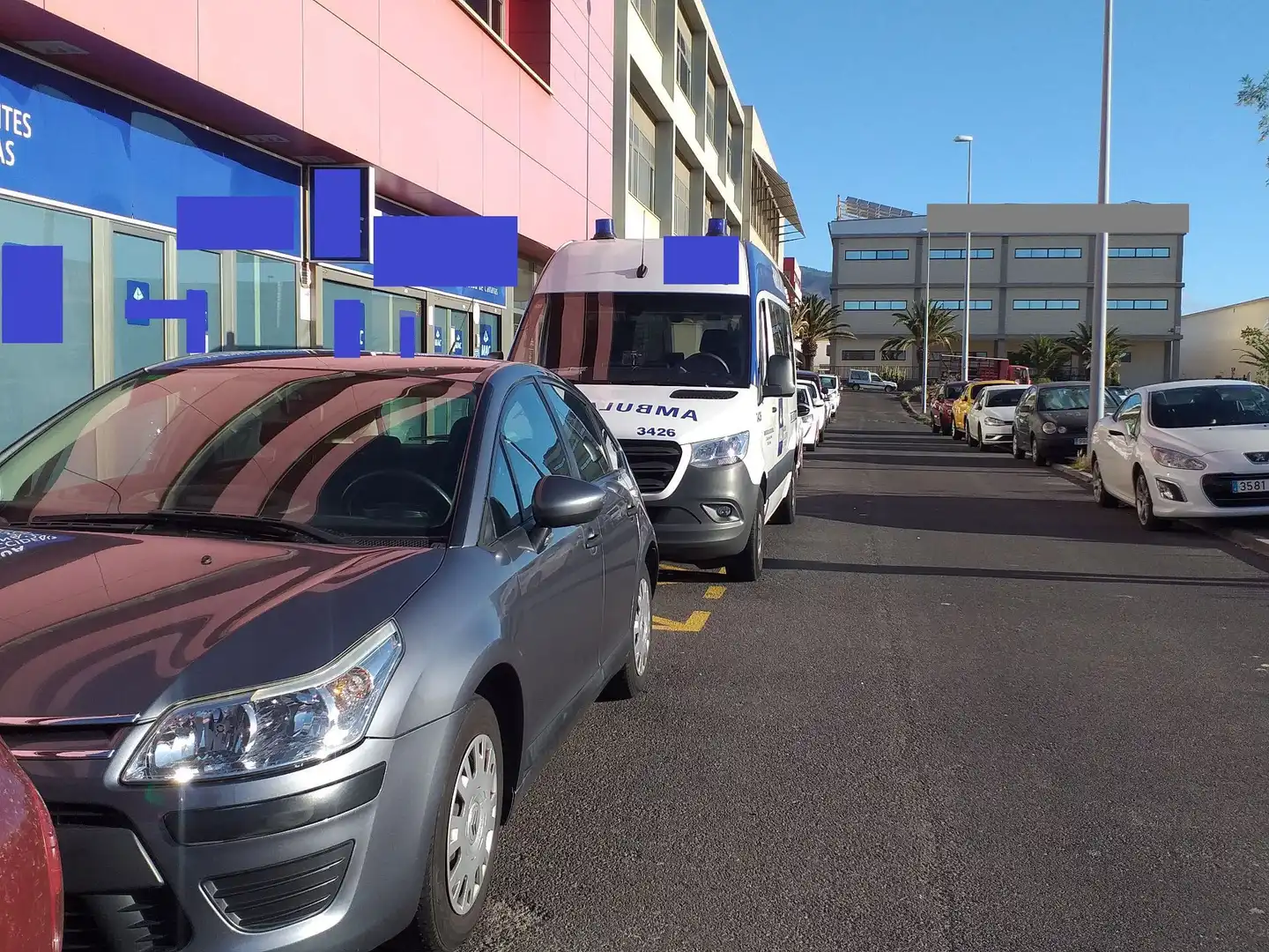 Parking of Commercial properties for rent in Arafo