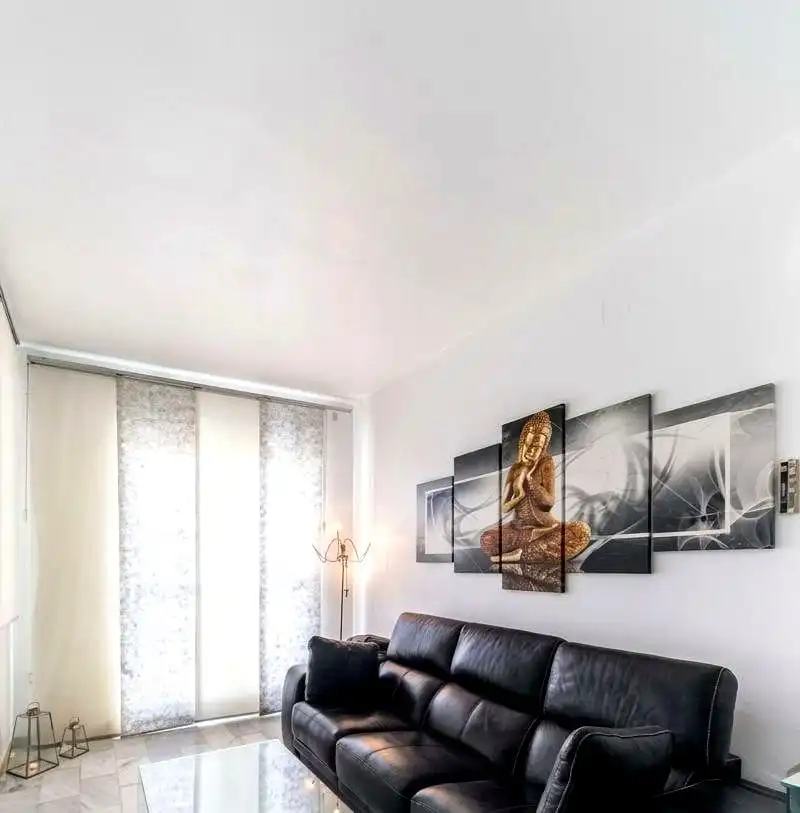 Sala d'estar de Àtic de lloguer en Sevilla amb Aire condicionat, Moblat i Balcó