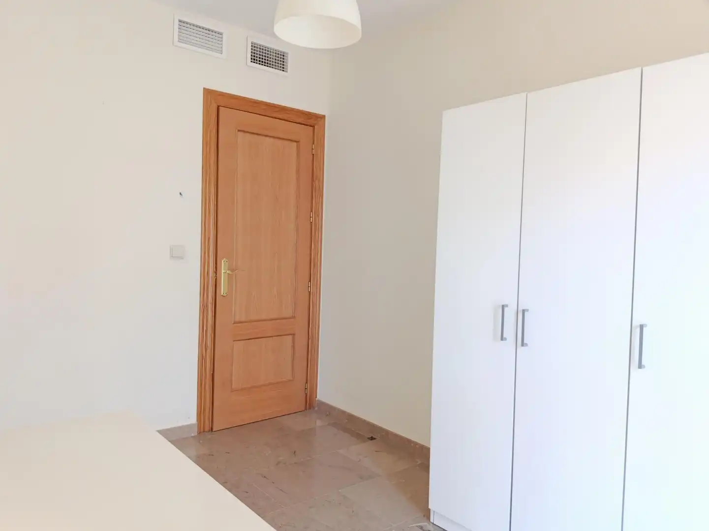 Flat for sale in Lorca  with Air Conditioner