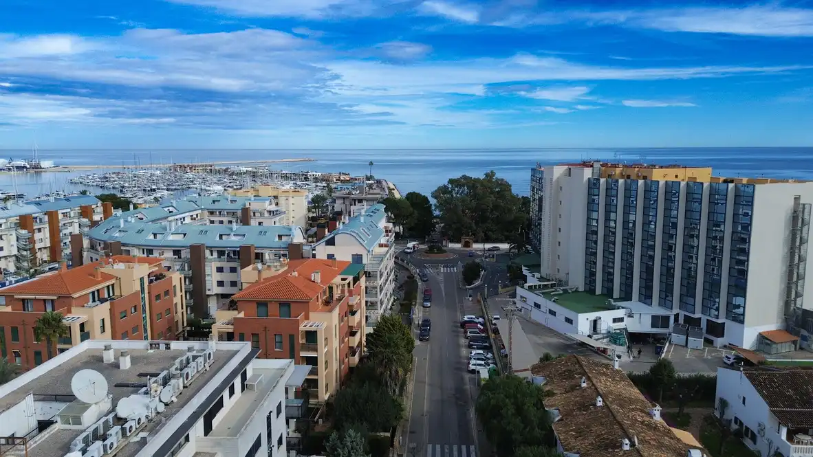 Apartamento con ascensor en venta en Centro Urbano, imagen 2